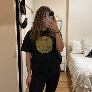 Smiley face tee